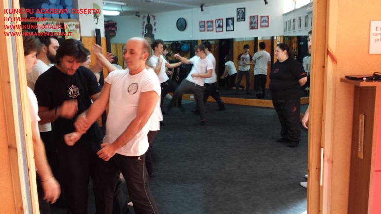 www.kungfuitalia.it  kung fu academy Caserta Italia International Martial Arts Alliance IMAA corso istruttori wing tjun tsun chun difesa personale arti marziali cinesi corso Sifu Mezzone